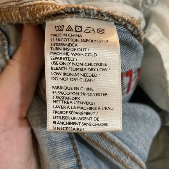 URBAN OUTFITTERS BDG Crop Twig High Rise Denim Shorts 29W Light Wash Medium - Picture 6 of 7